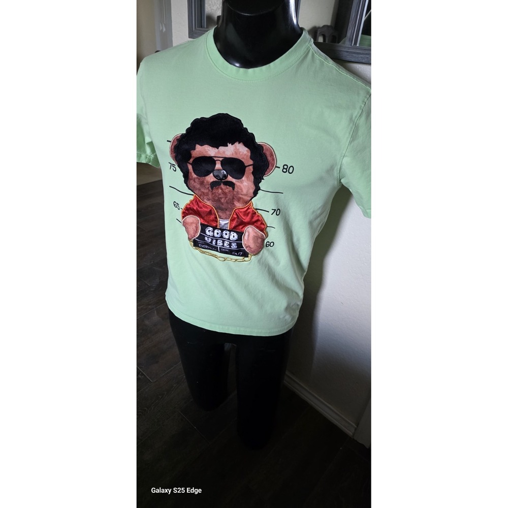 Bleecker & Mercer Good Vibes Men's Size Med Embroidered Graphic